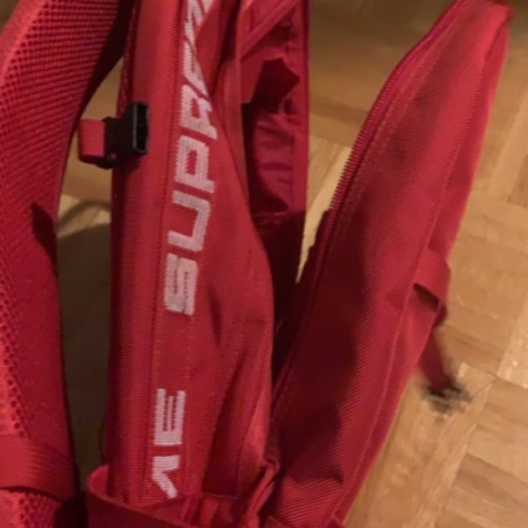 Suprême back pack - Picture 2 of 5